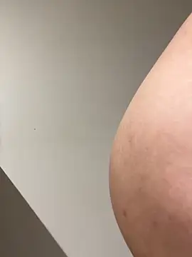 Snapshot of alextang2005 chatting on March 7, 2026, 1:34 am alextang2005 online show from March 7, 2026, 1:34 am