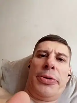 Snapshot of TJEMOKA chatting on November 28, 2025, 11:32 am TJEMOKA online show from November 28, 2025, 11:32 am