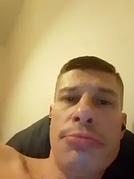 Snapshot of TJEMOKA chatting on November 15, 2025, 3:38 pm TJEMOKA online show from November 15, 2025, 3:38 pm