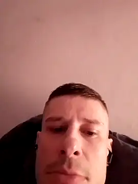 Snapshot of TJEMOKA chatting on November 9, 2025, 6:34 pm TJEMOKA online show from November 9, 2025, 6:34 pm