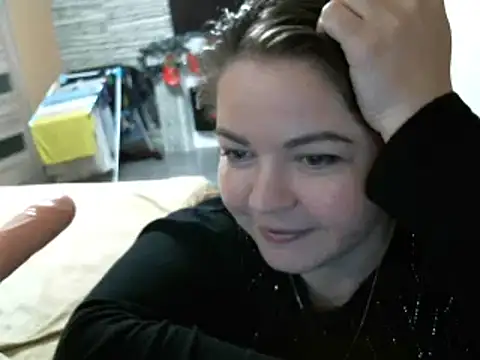 cute  cherry online show from February 7, 2025, 7:06 pm