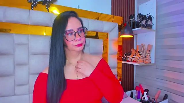 bigass monic online show from June 8, 2026, 2:56 am