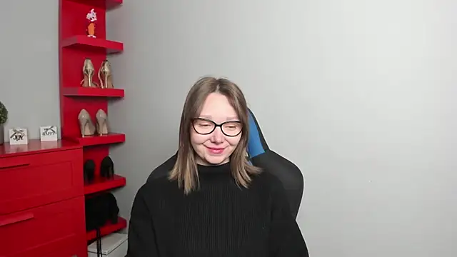 Cookie zoe online show from April 28, 2026, 5:34 am