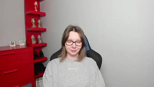 Cookie zoe online show from March 25, 2026, 6:35 am