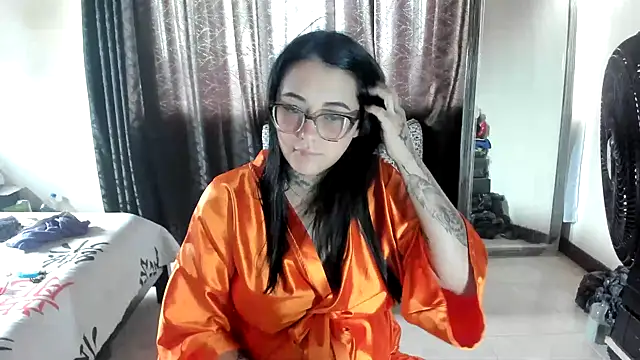 youth lust69 online show from April 28, 2026, 8:13 pm