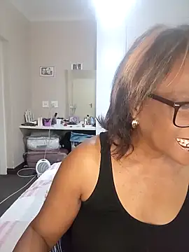 Snapshot of Hotgrannyx chatting on October 23, 2025, 3:38 am Hotgrannyx online show from October 23, 2025, 3:38 am