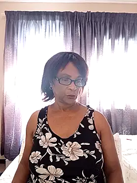 Hotgrannyx online show from May 6, 2026, 10:41 am