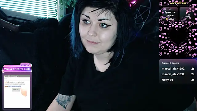 Snapshot of Psychobitch7 chatting on February 13, 2026, 11:54 am Psychobitch7 online show from February 13, 2026, 11:54 am