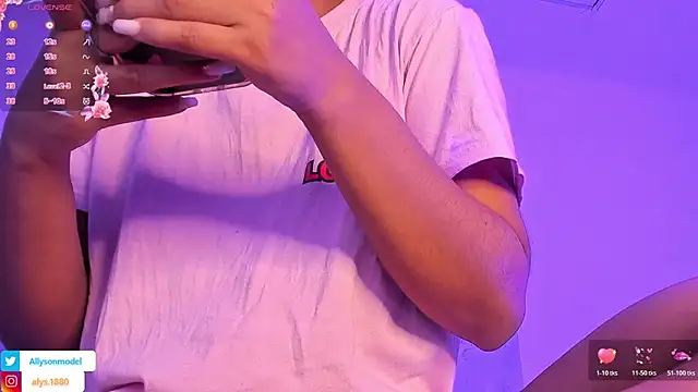 alysson 18 online show from December 16, 2025, 1:48 pm