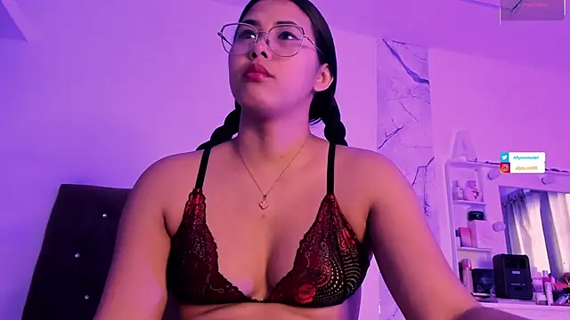 alysson 18 online show from August 8, 2026, 2:02 pm