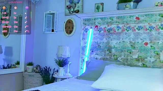 NikkiStarX online show from November 20, 2025, 4:02 am