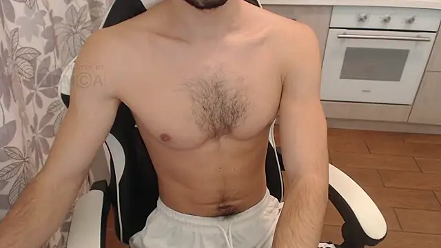 Snapshot of Mandarin4ks chatting on November 16, 2025, 7:18 pm Mandarin4ks online show from November 16, 2025, 7:18 pm