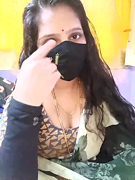 Snapshot of Rising_Smiler chatting on November 2, 2025, 10:09 am Rising Smiler online show from November 2, 2025, 10:09 am