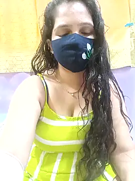 Snapshot of Rising_Smiler chatting on November 21, 2025, 9:08 am Rising Smiler online show from November 21, 2025, 9:08 am