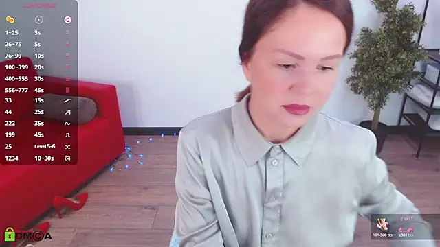 Snapshot of VickyGolden chatting on July 9, 2026, 5:08 am VickyGolden online show from July 9, 2026, 5:08 am