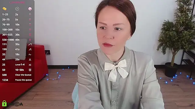 Snapshot of VickyGolden chatting on May 16, 2026, 5:06 am VickyGolden online show from May 16, 2026, 5:06 am