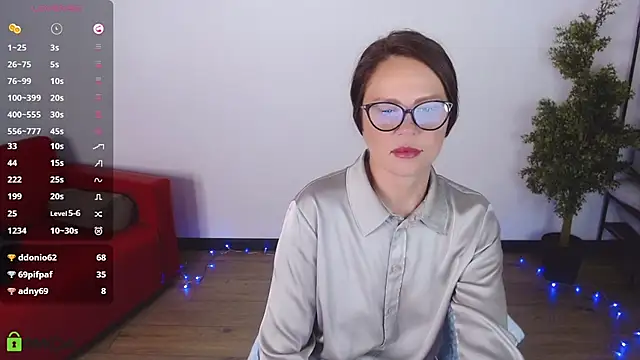 Snapshot of VickyGolden chatting on June 29, 2026, 10:15 am VickyGolden online show from June 29, 2026, 10:15 am