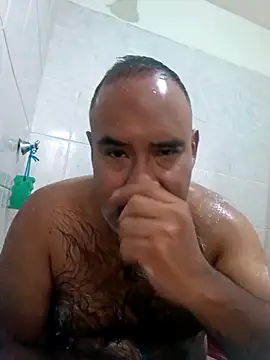 Snapshot of PhillDrake11 chatting on March 7, 2026, 7:52 pm PhillDrake11 online show from March 7, 2026, 7:52 pm