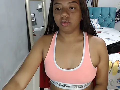 Snapshot of karolwillians chatting on May 4, 2026, 12:52 pm karolwillians online show from May 4, 2026, 12:52 pm
