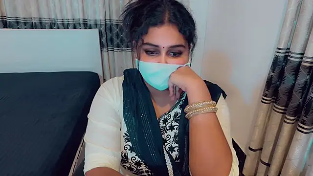 Snapshot of SonY_CaM chatting on December 13, 2025, 8:04 pm SonY CaM online show from December 13, 2025, 8:04 pm