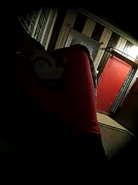 raji9290 online show from September 26, 2025, 9:43 pm