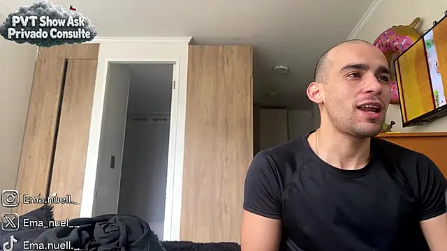 Snapshot of Emanuell__ chatting on July 24, 2026, 6:48 pm Emanuell online show from July 24, 2026, 6:48 pm
