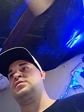 Snapshot of Jewfish420 chatting on October 21, 2025, 6:40 pm Jewfish420 online show from October 21, 2025, 6:40 pm