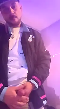 Snapshot of Jewfish420 chatting on December 23, 2024, 7:38 am Jewfish420 online show from December 23, 2024, 7:38 am