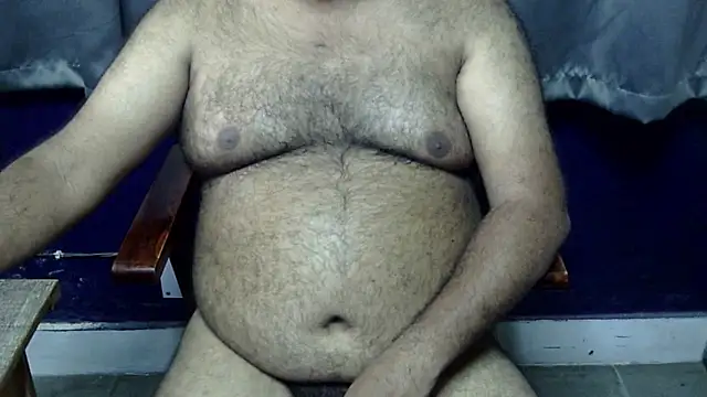 Snapshot of hairysubcub_70 chatting on June 21, 2026, 6:41 am hairysubcub 70 online show from June 21, 2026, 6:41 am