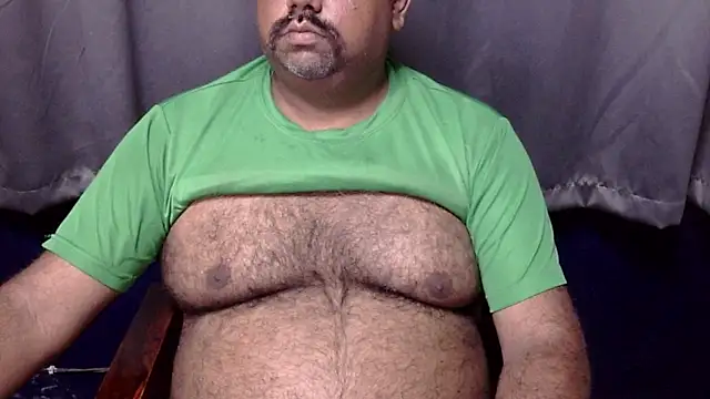 Snapshot of hairysubcub_70 chatting on July 25, 2026, 6:43 am hairysubcub 70 online show from July 25, 2026, 6:43 am