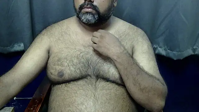 Snapshot of hairysubcub_70 chatting on July 14, 2026, 4:17 am hairysubcub 70 online show from July 14, 2026, 4:17 am