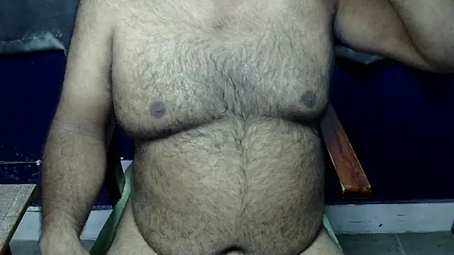 Snapshot of hairysubcub_70 chatting on June 5, 2026, 7:47 am hairysubcub 70 online show from June 5, 2026, 7:47 am