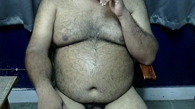 Snapshot of hairysubcub_70 chatting on June 18, 2026, 4:55 am hairysubcub 70 online show from June 18, 2026, 4:55 am