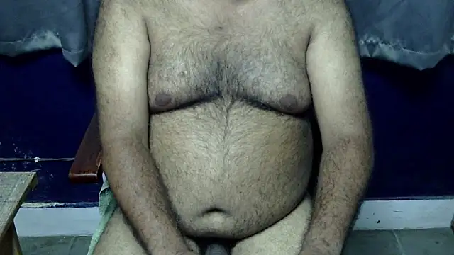 Snapshot of hairysubcub_70 chatting on July 26, 2026, 5:31 pm hairysubcub 70 online show from July 26, 2026, 5:31 pm
