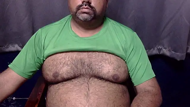 Snapshot of hairysubcub_70 chatting on July 29, 2026, 4:12 am hairysubcub 70 online show from July 29, 2026, 4:12 am