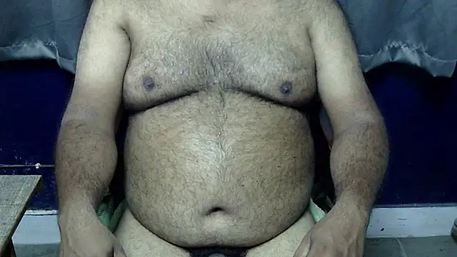 hairysubcub 70 online show from May 3, 2026, 10:53 am