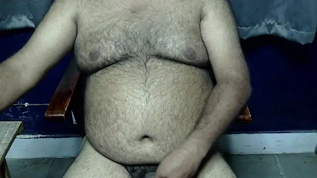 Snapshot of hairysubcub_70 chatting on July 28, 2026, 6:20 pm hairysubcub 70 online show from July 28, 2026, 6:20 pm