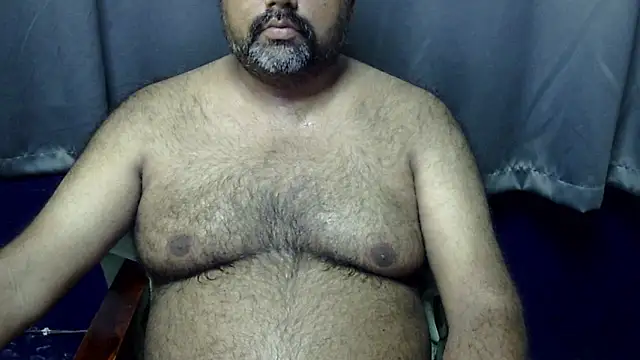 Snapshot of hairysubcub_70 chatting on June 28, 2026, 6:30 am hairysubcub 70 online show from June 28, 2026, 6:30 am