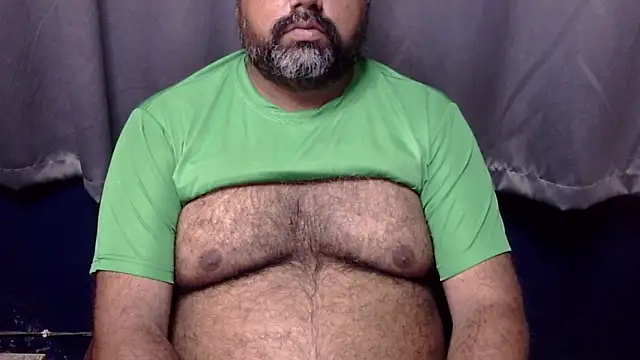 Snapshot of hairysubcub_70 chatting on July 13, 2026, 4:01 am hairysubcub 70 online show from July 13, 2026, 4:01 am