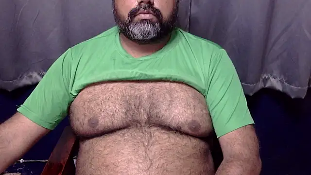 Snapshot of hairysubcub_70 chatting on July 21, 2026, 4:36 am hairysubcub 70 online show from July 21, 2026, 4:36 am