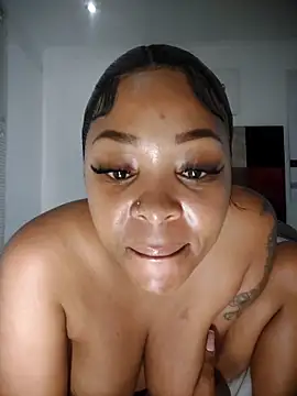 Snapshot of sexyTHANDO chatting on February 22, 2025, 3:45 am sexyTHANDO online show from February 22, 2025, 3:45 am