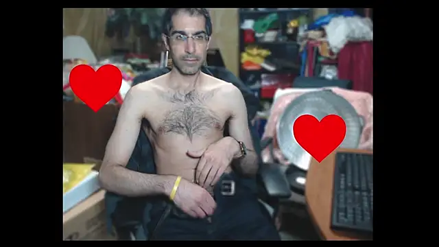 Snapshot of Gsmile1 chatting on January 3, 2025, 12:11 am Gsmile1 online show from January 3, 2025, 12:11 am