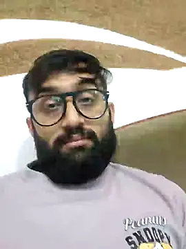 Snapshot of love4shownude chatting on January 12, 2025, 7:53 am love4shownude online show from January 12, 2025, 7:53 am