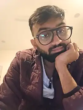 Snapshot of love4shownude chatting on December 14, 2024, 3:17 am love4shownude online show from December 14, 2024, 3:17 am