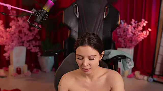 Snapshot of KittyCaitlin chatting on March 2, 2025, 5:54 am KittyCaitlin online show from March 2, 2025, 5:54 am