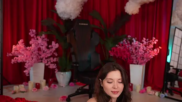 Snapshot of KittyCaitlin chatting on March 10, 2025, 8:01 pm KittyCaitlin online show from March 10, 2025, 8:01 pm