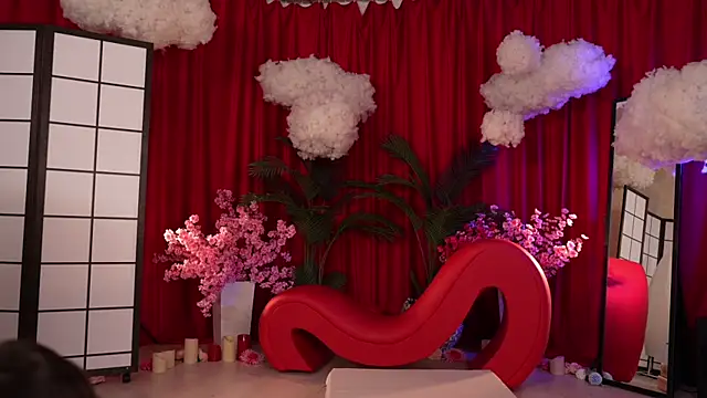 Snapshot of KittyCaitlin chatting on February 25, 2025, 12:14 am KittyCaitlin online show from February 25, 2025, 12:14 am