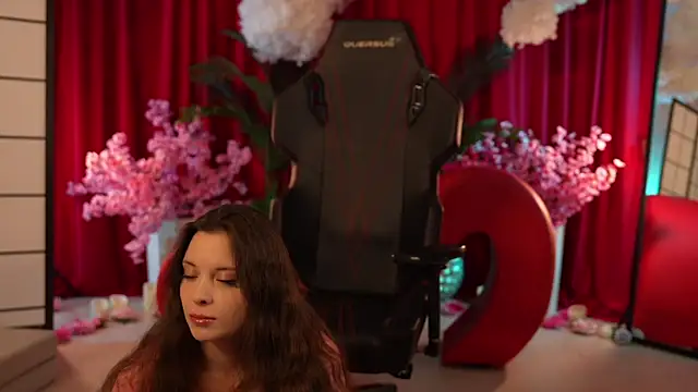 Snapshot of KittyCaitlin chatting on February 28, 2025, 12:10 am KittyCaitlin online show from February 28, 2025, 12:10 am