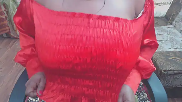 Snapshot of Mahikhanna_ chatting on March 4, 2025, 7:01 pm Mahikhanna online show from March 4, 2025, 7:01 pm