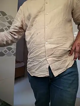 Spicy aryan online show from April 2, 2026, 7:48 am